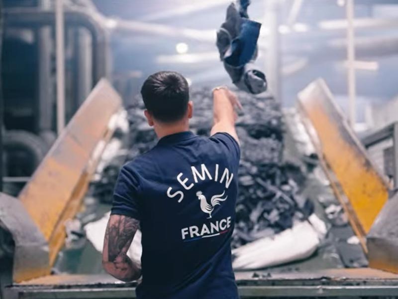 Ouate de cellulose soufflée dans les combles