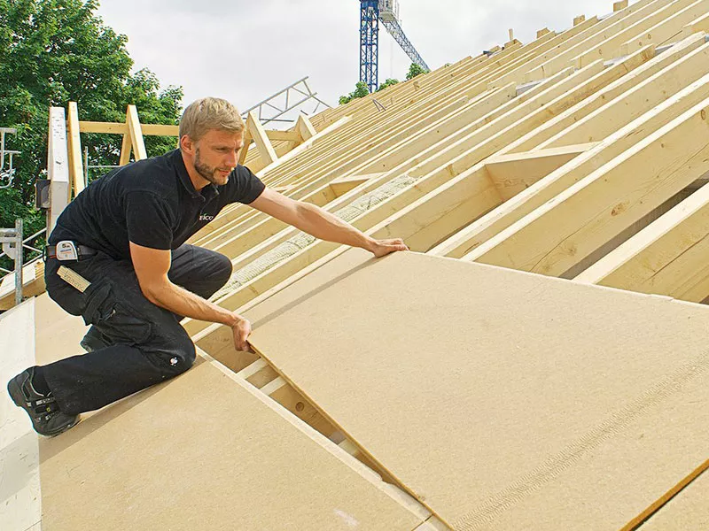 Isolation sarking en panneau fibre de bois rigide Steico